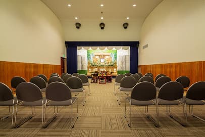 八幡陣山斎場