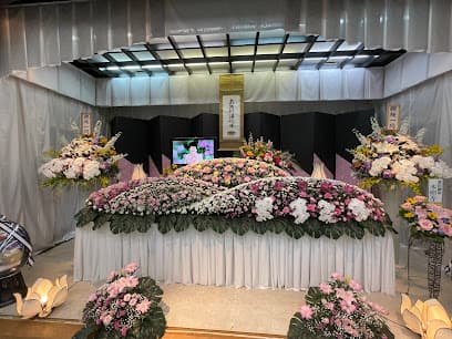 シンセリティホール